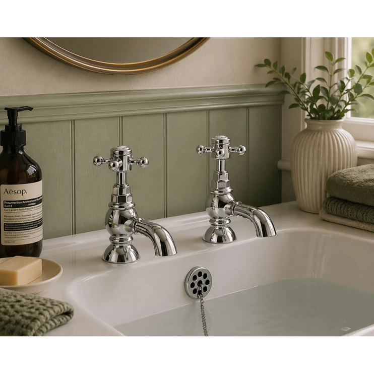Traditional Bathroom Taps and Mixers
