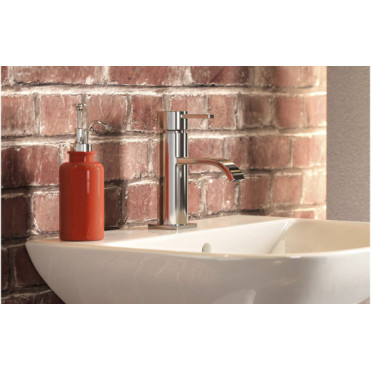 Forio Bath Filler - Chrome Bathroom Taps